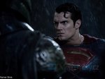 16/18  - Batman v Superman: Úsvit spravedlnosti (2016) - FOTOGALERIE - FILM