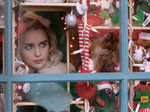 24/32  - Last Christmas (2019) - FOTOGALERIE Z FILMU