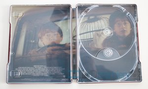 Harry Potter a tajemná komnata (BLU-RAY+DVD BONUS) - STEELBOOK