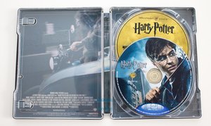 Harry Potter a Relikvie smrti - 1. část (BLU-RAY+DVD BONUS) - STEELBOOK